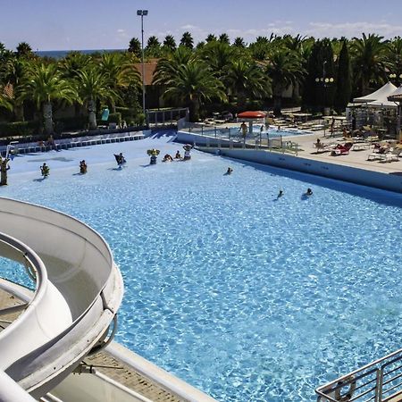 Villaggio Lido D'Abruzzo Roseto Degli Abruzzi Bagian luar foto